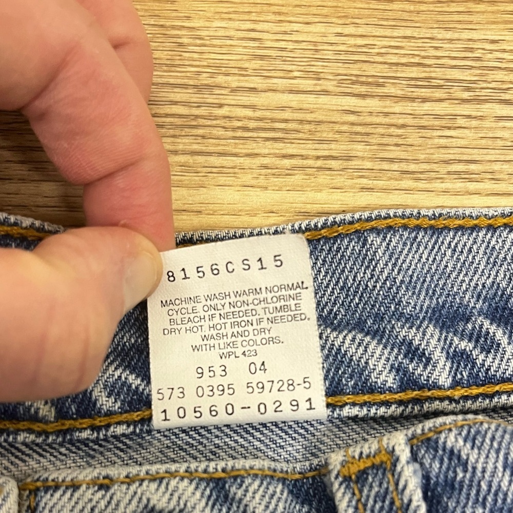 Vintage 90’s Levi's 560 High Rise Mom Loose Fit Straight Leg Jean 7 Med - Picture 5 of 11